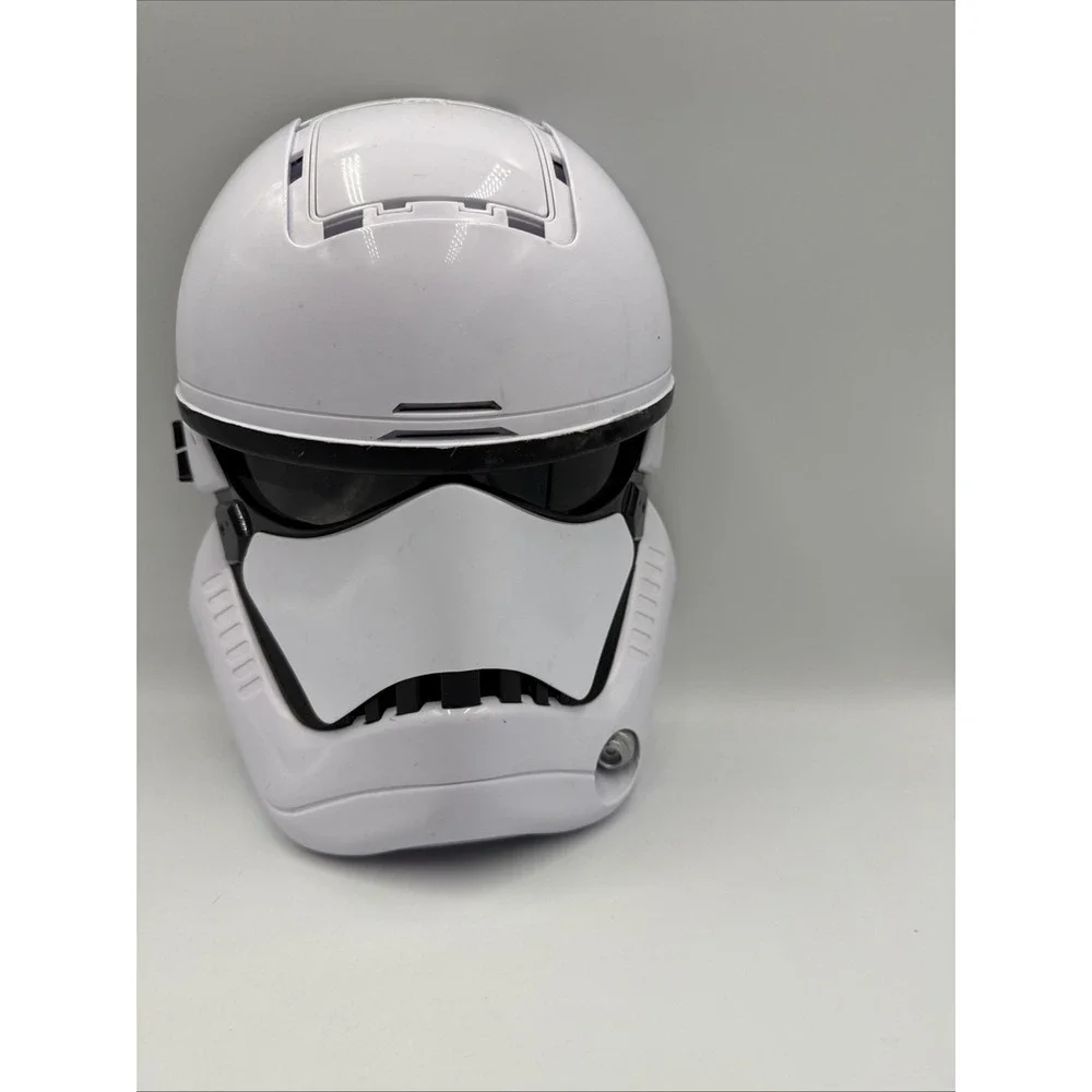 Disney Store Star Wars First Order Stormtrooper Voice Changer Talking Sound Mask